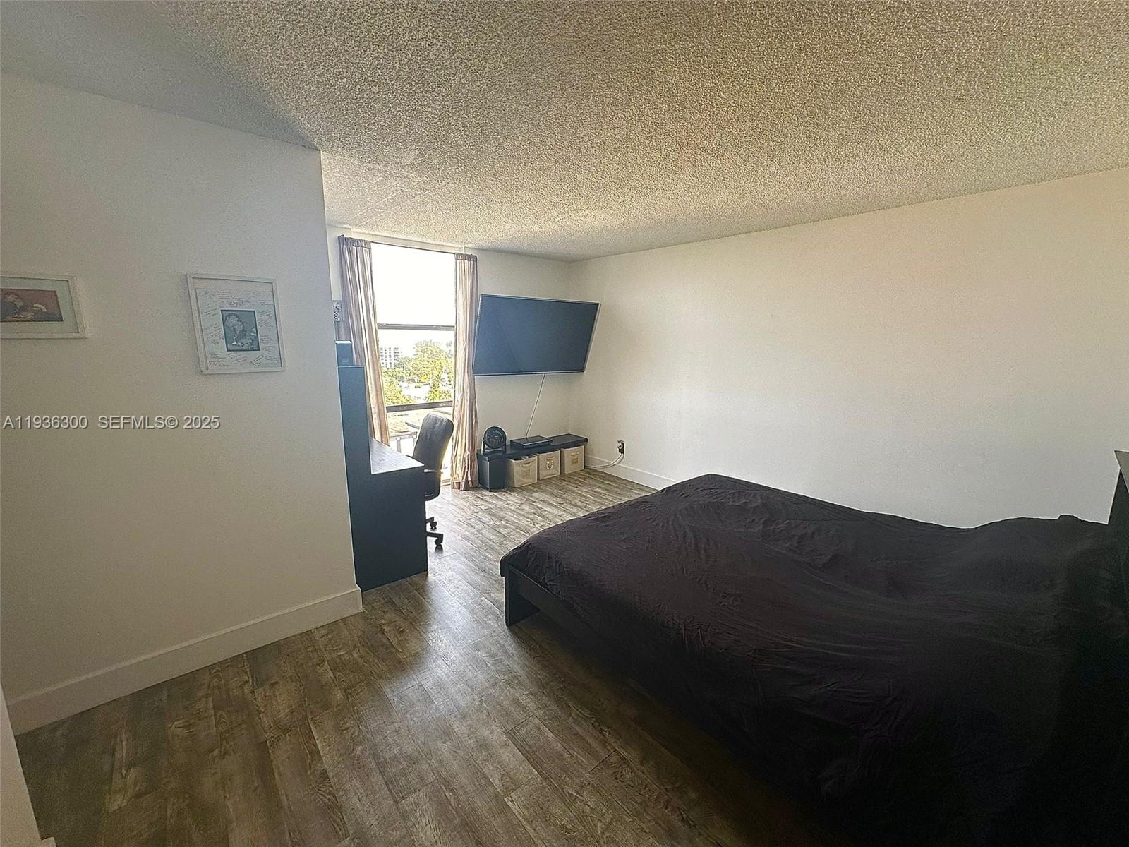 13499 Biscayne Blvd 1013 Property Photo 18