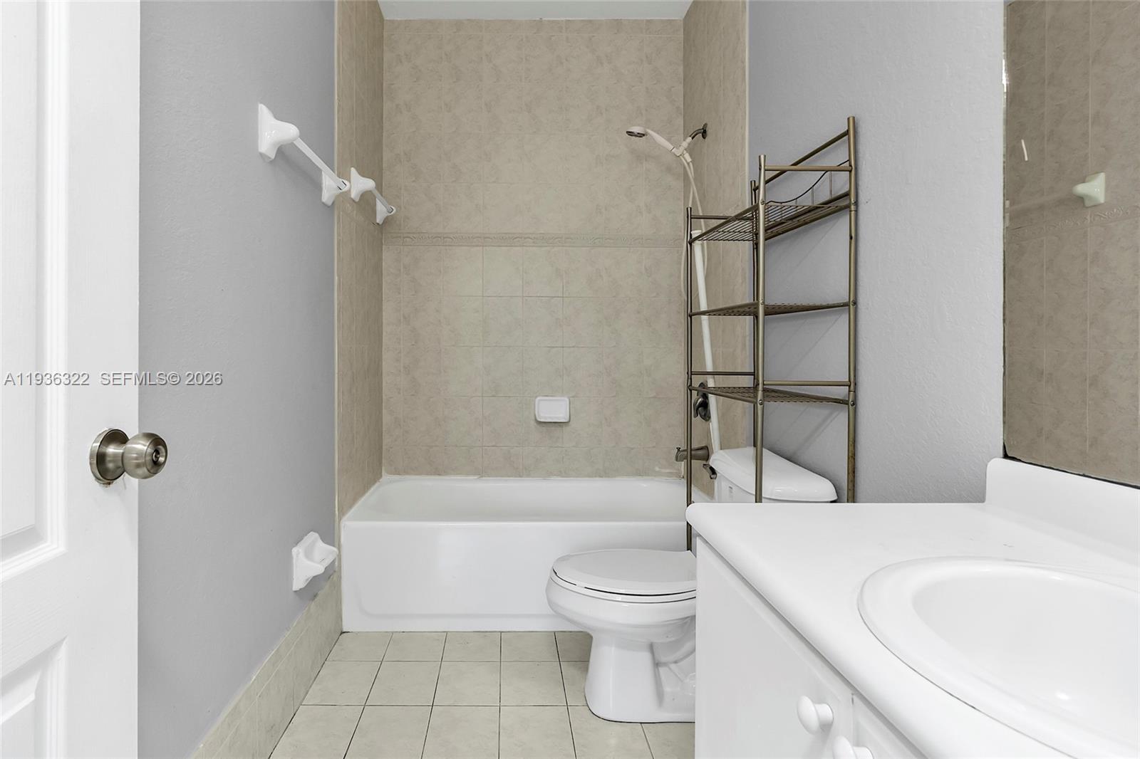 1543 Se 25th St 204 Property Photo 40