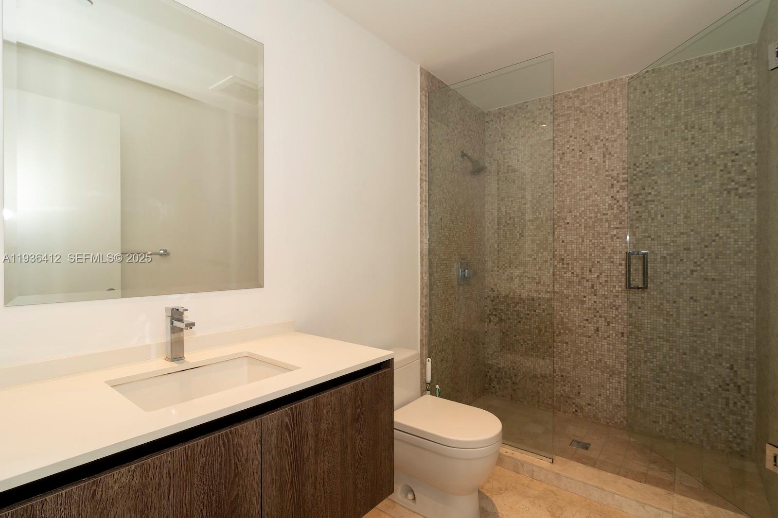 68 Se 6th St 2010 Property Photo 29