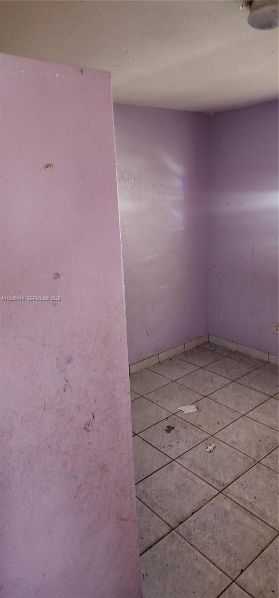 5428 Nw 13th Ave Property Photo 11
