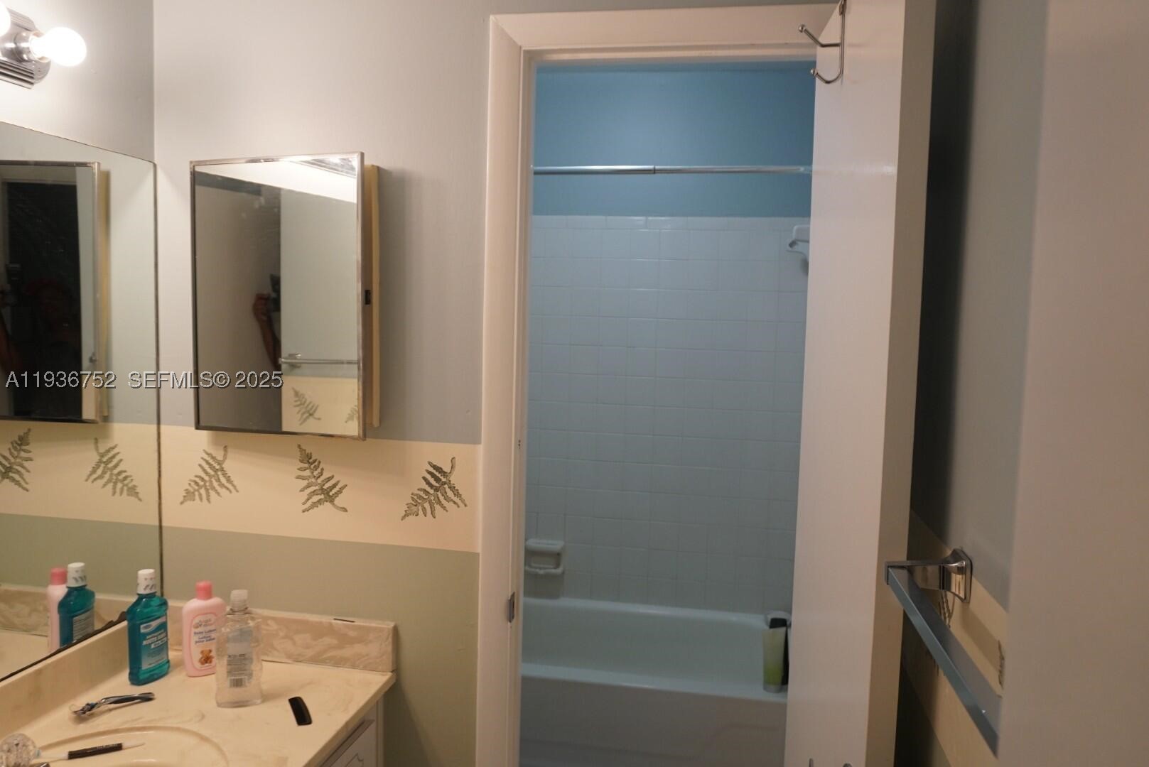 7175 Nova Dr 204 Property Photo 18