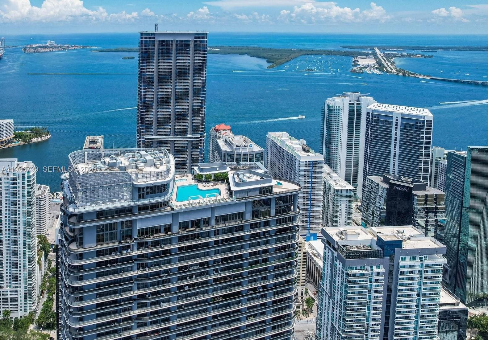 1000 Brickell Plz 4212 Property Photo 22