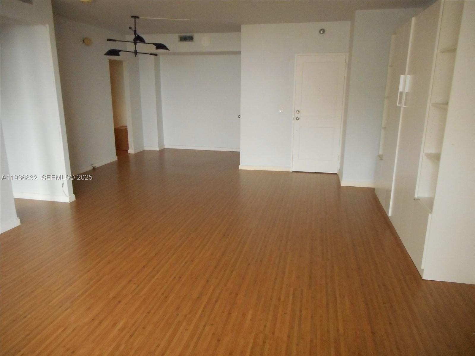 10185 Collins Ave 1204 Property Photo 5