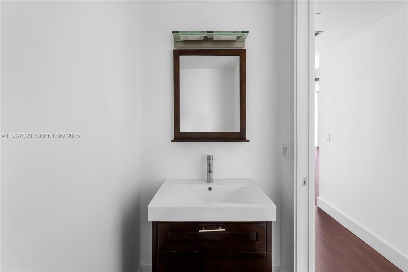 1040 Biscayne Blvd 4108 Property Photo 4