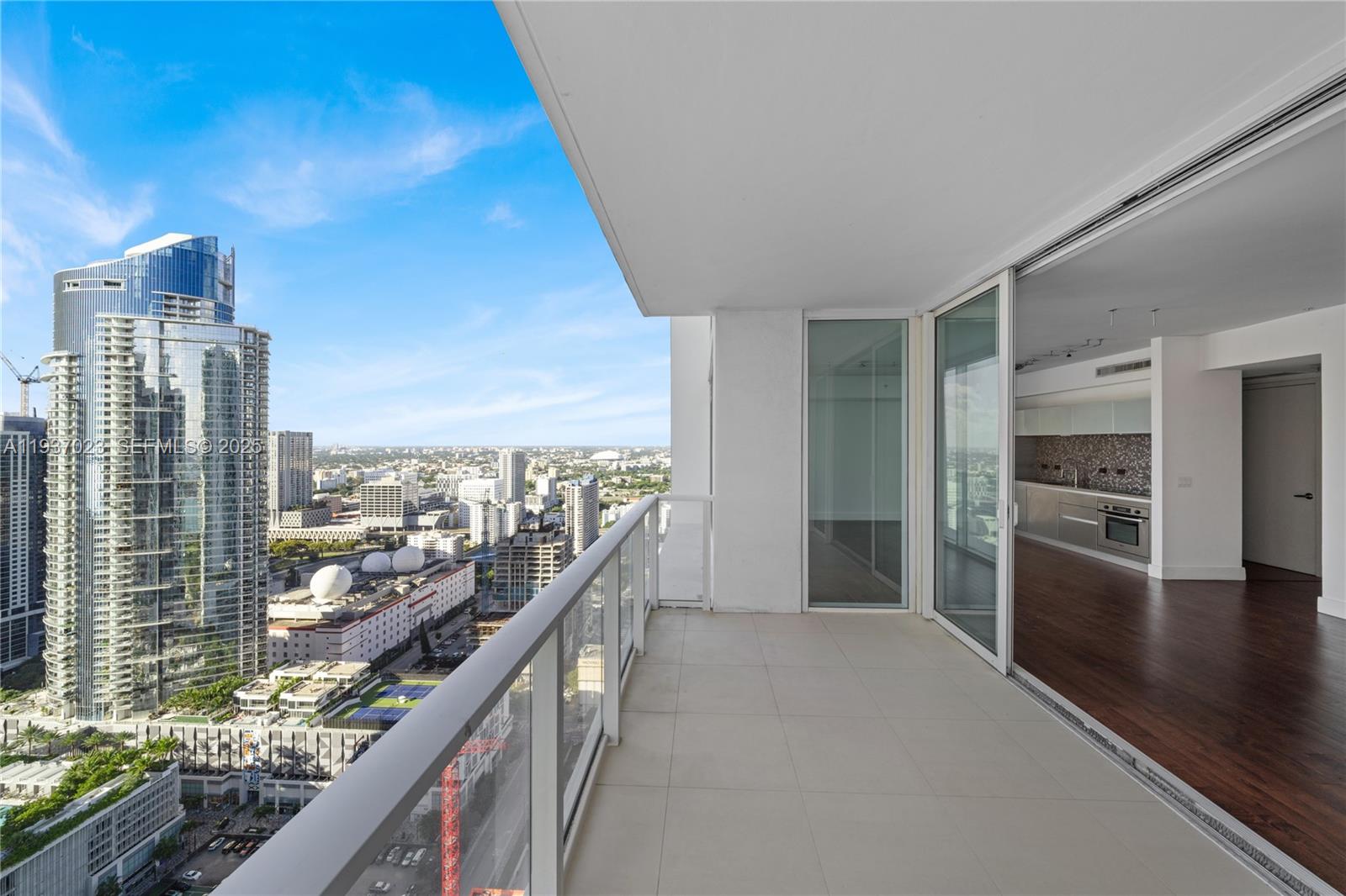 1040 Biscayne Blvd 4108 Property Photo 10