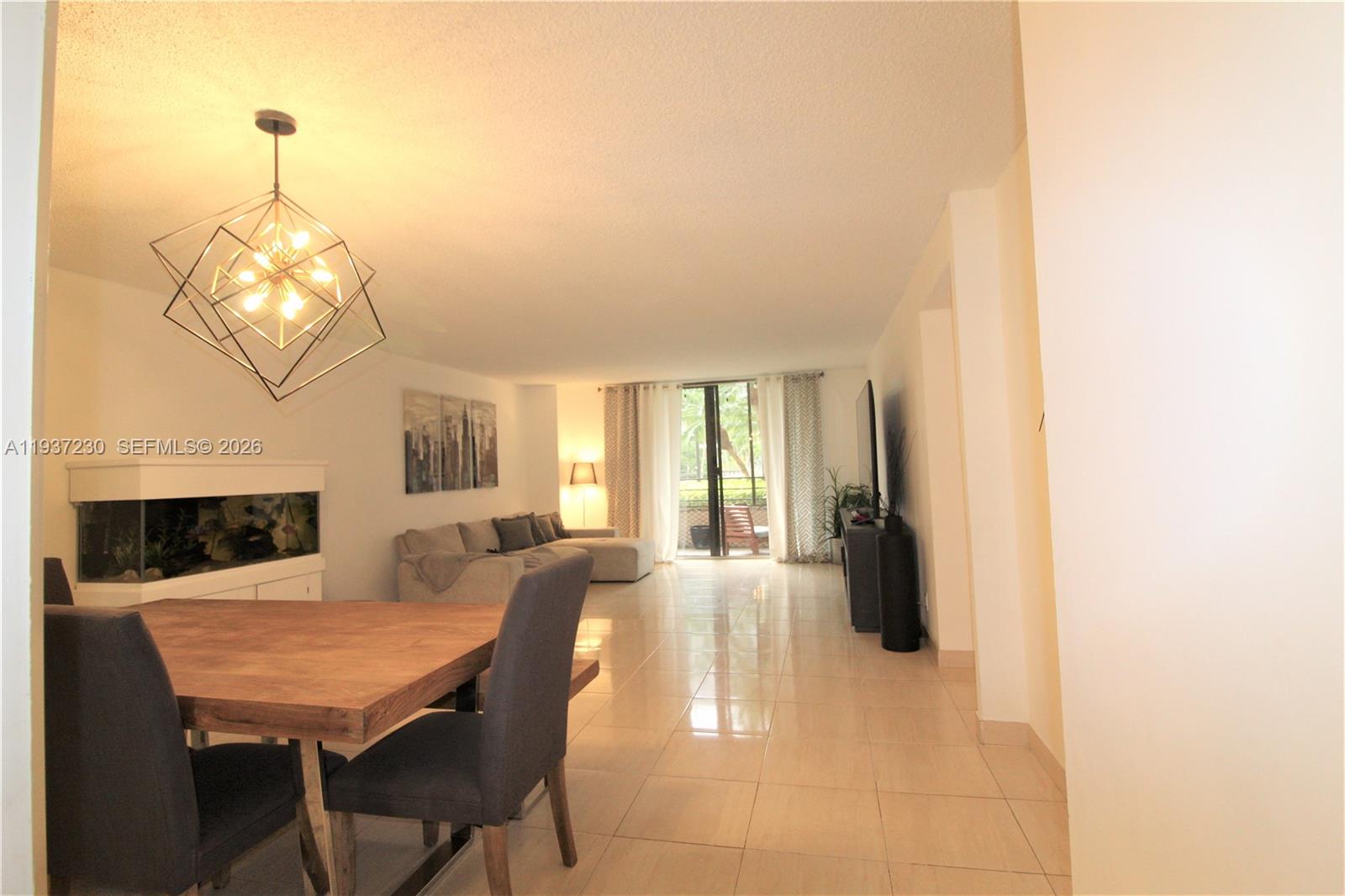 2500 Parkview Dr 315 Property Photo 5