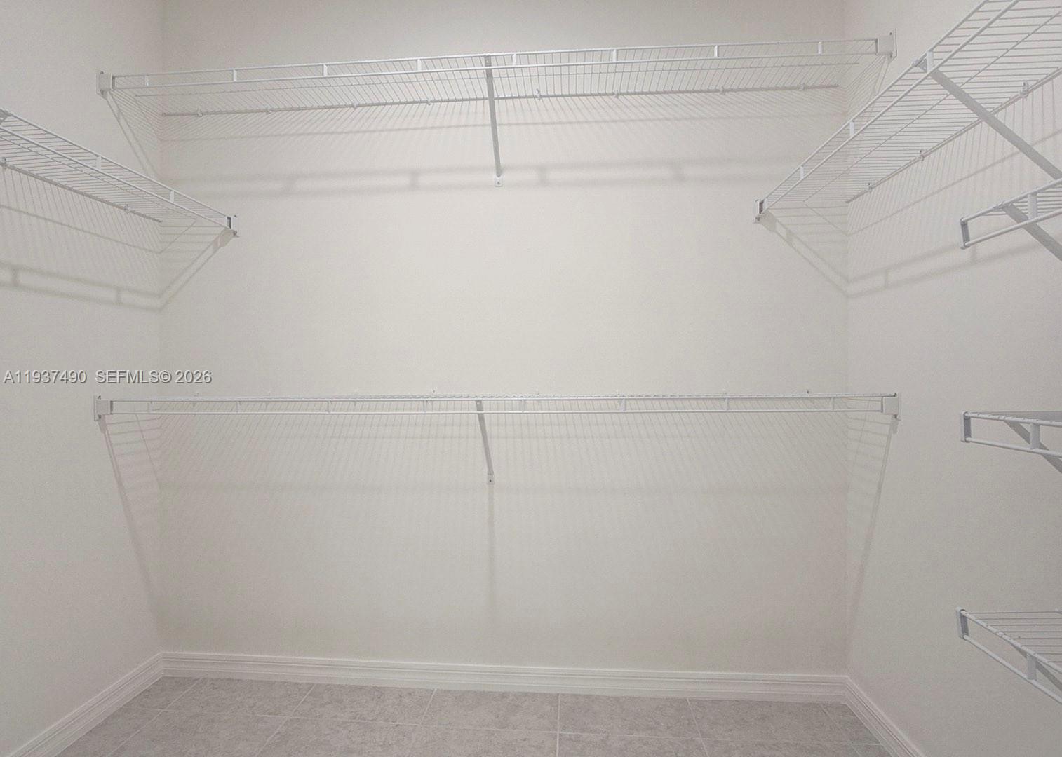 811 Se Seahouse Dr Property Photo 17