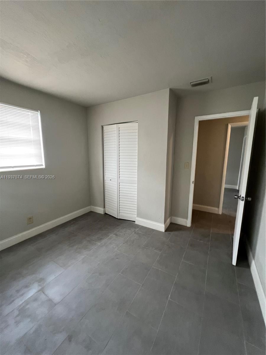 4321 Nw 12th Ter Property Photo 10