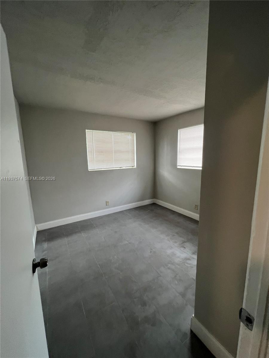 4321 Nw 12th Ter Property Photo 13