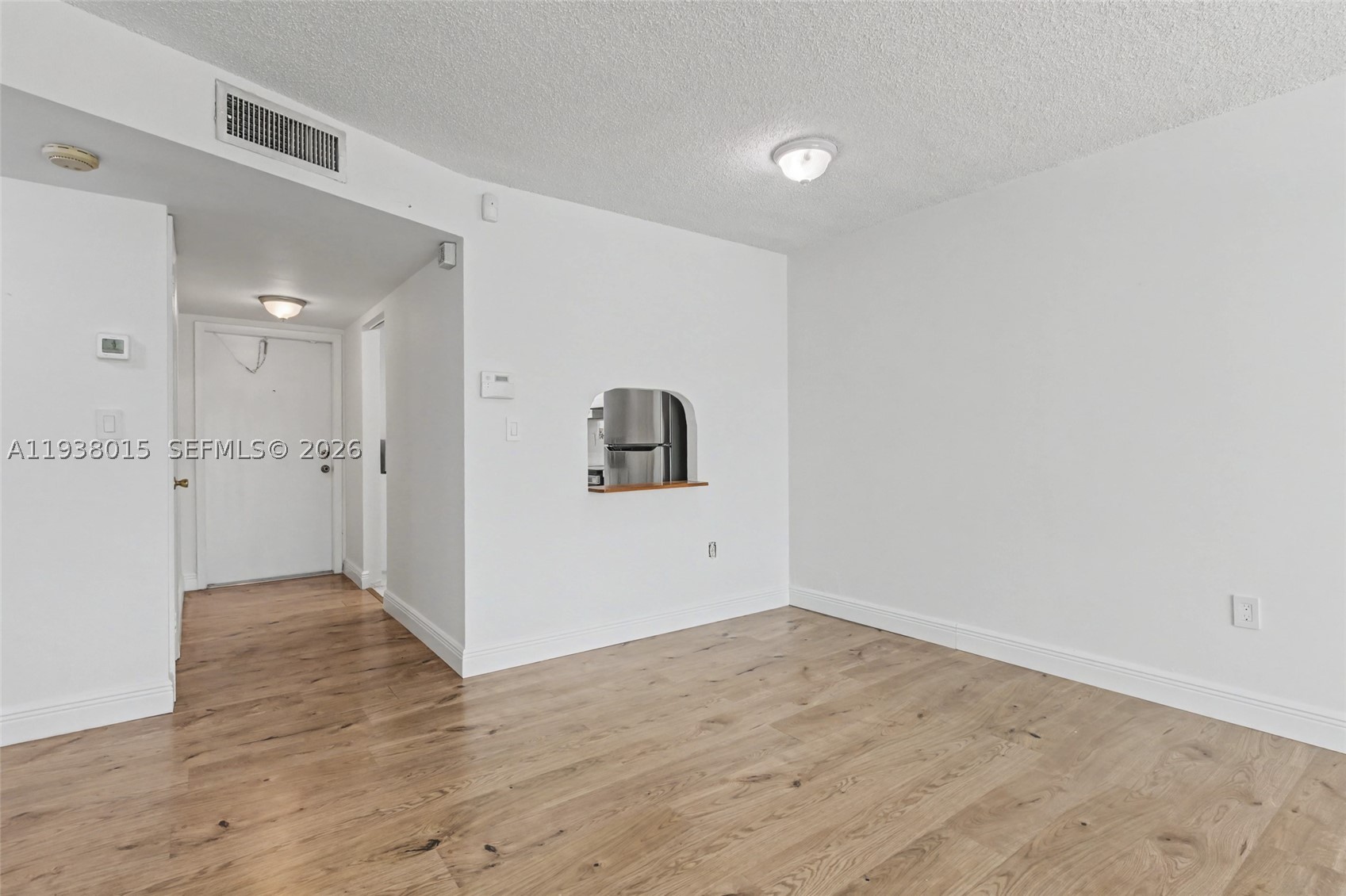 2831 Sunrise Lakes Dr. E 204 Property Photo 14