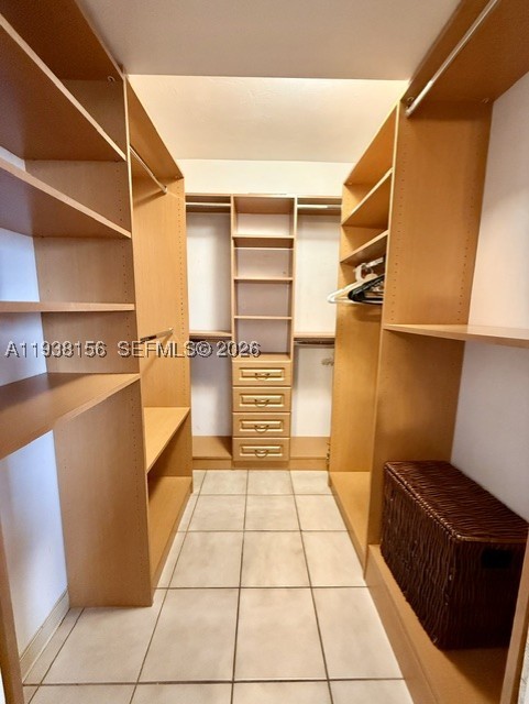 2899 Collins 1114 Property Photo 8