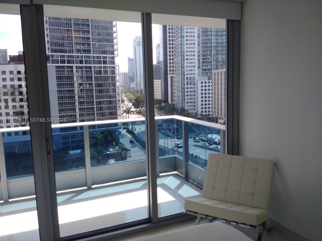 200 Biscayne Boulevard Way 906 Property Photo 10