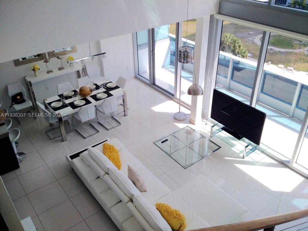 200 Biscayne Boulevard Way 906 Property Photo 18