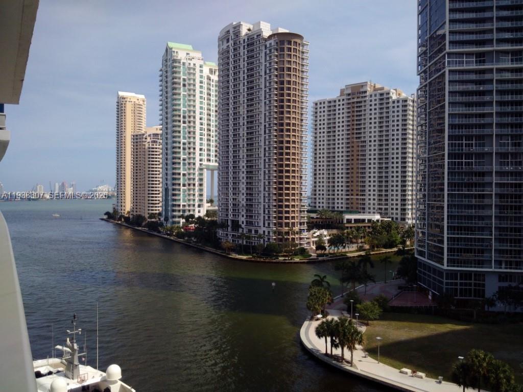 200 Biscayne Boulevard Way 906 Property Photo 25