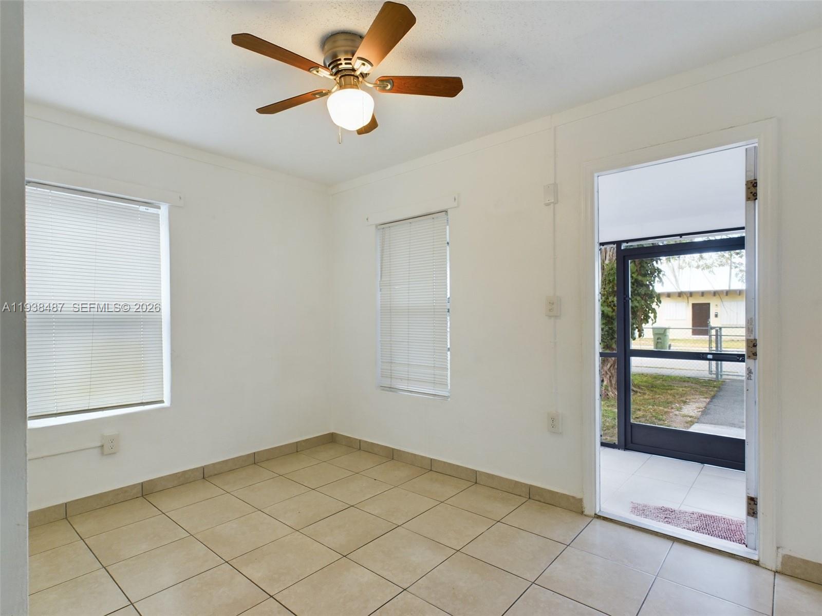 616 Sw 8th 620 Property Photo 10