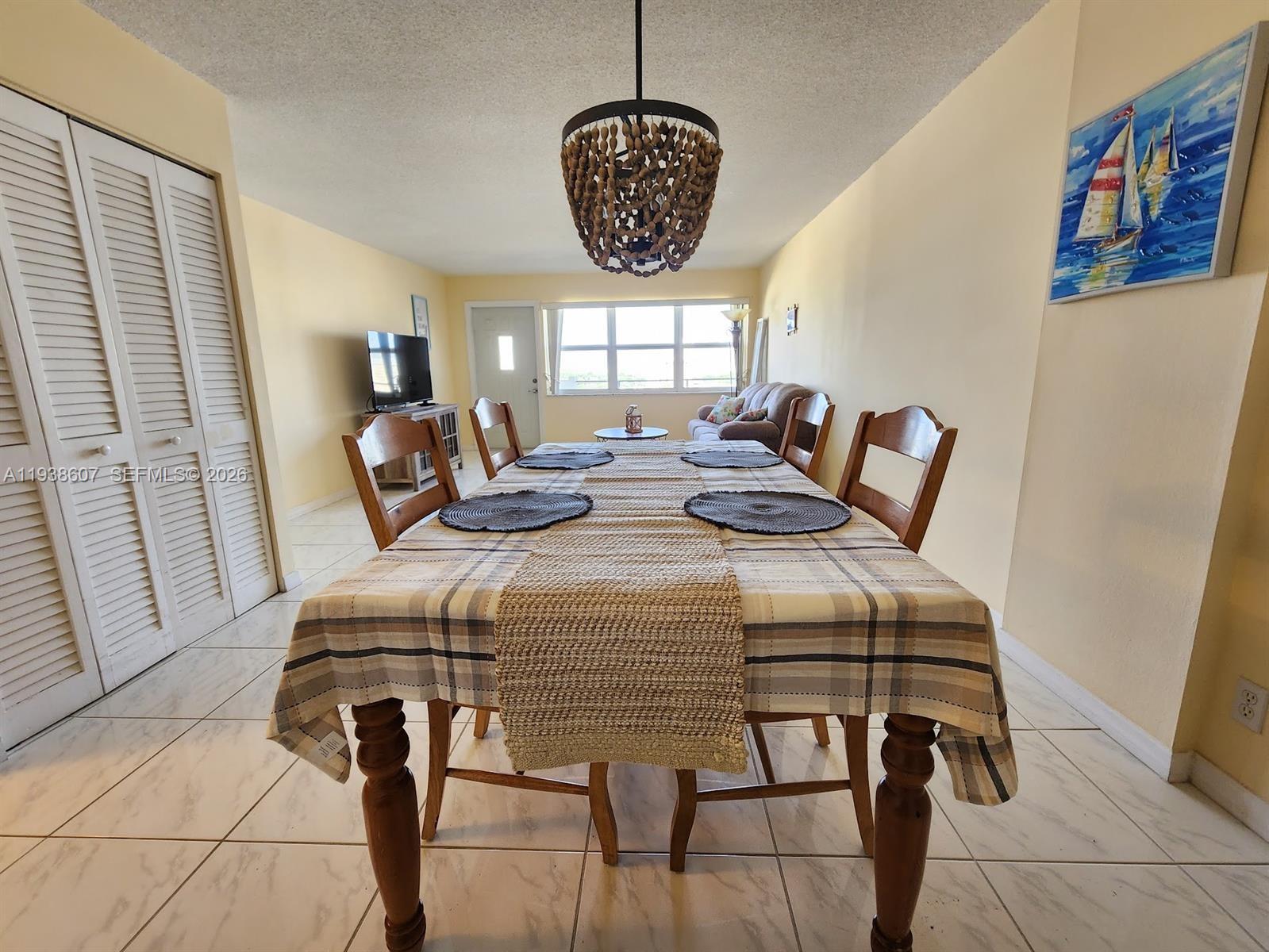 401 Golden Isles Dr 1114 Property Photo 2