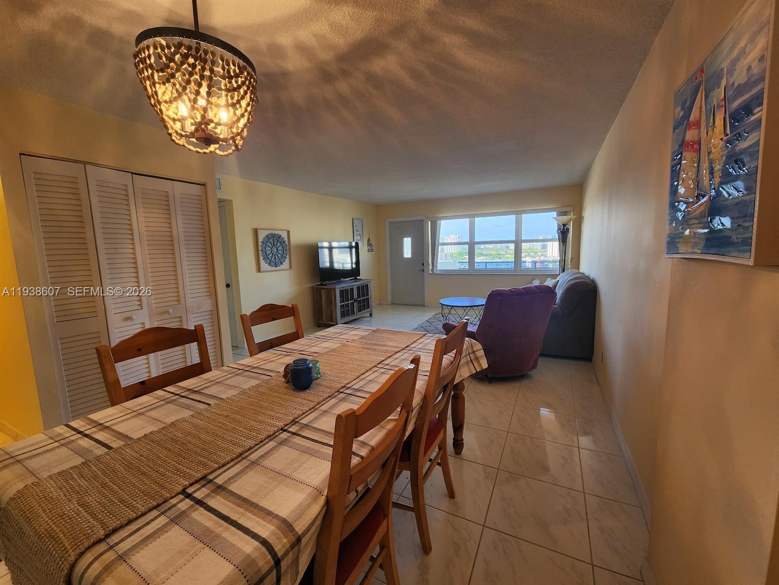 401 Golden Isles Dr 1114 Property Photo 4