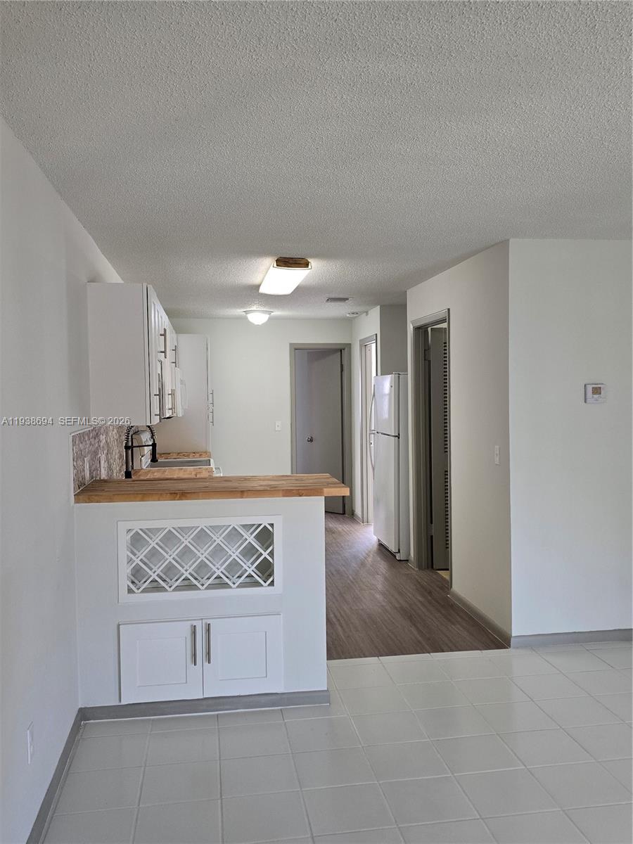 2050 Oleander Blvd 9-206 Property Photo 13