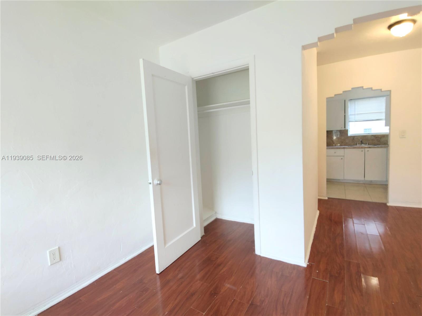 1565 Sw 6th St Property Photo 14