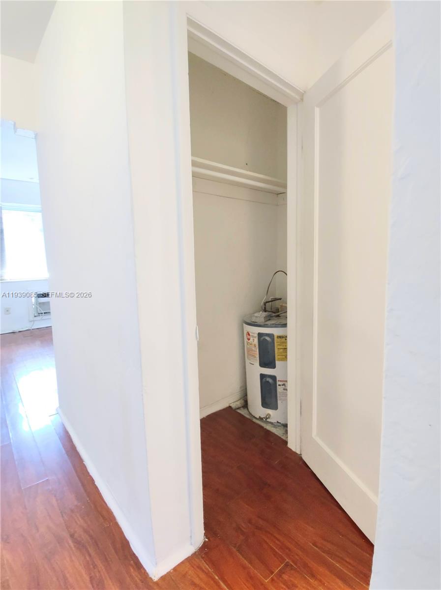 1565 Sw 6th St Property Photo 19