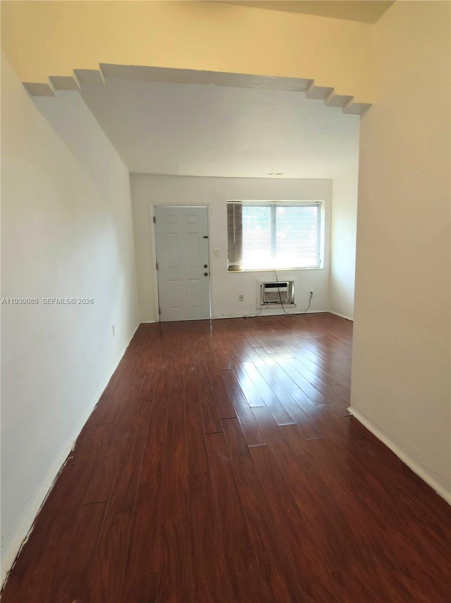 1565 Sw 6th St Property Photo 22