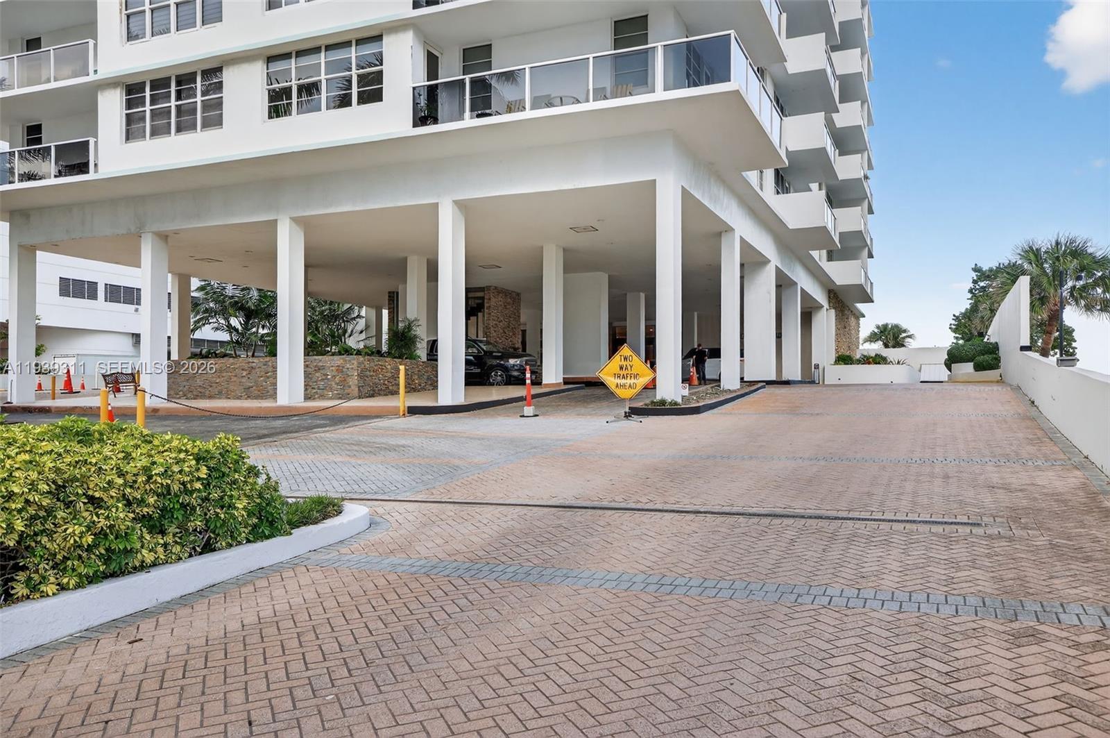3725 S Ocean Dr 520 Property Photo 48