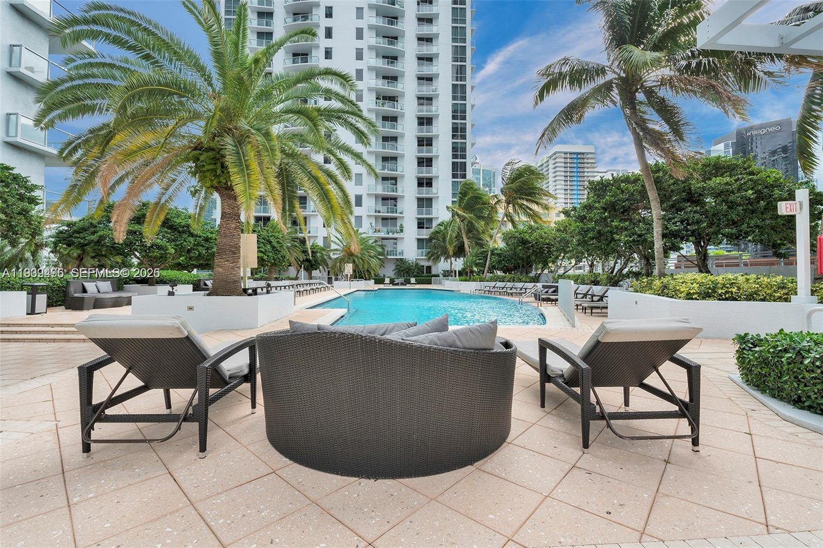 1060 Brickell Av 2603 Property Photo 11