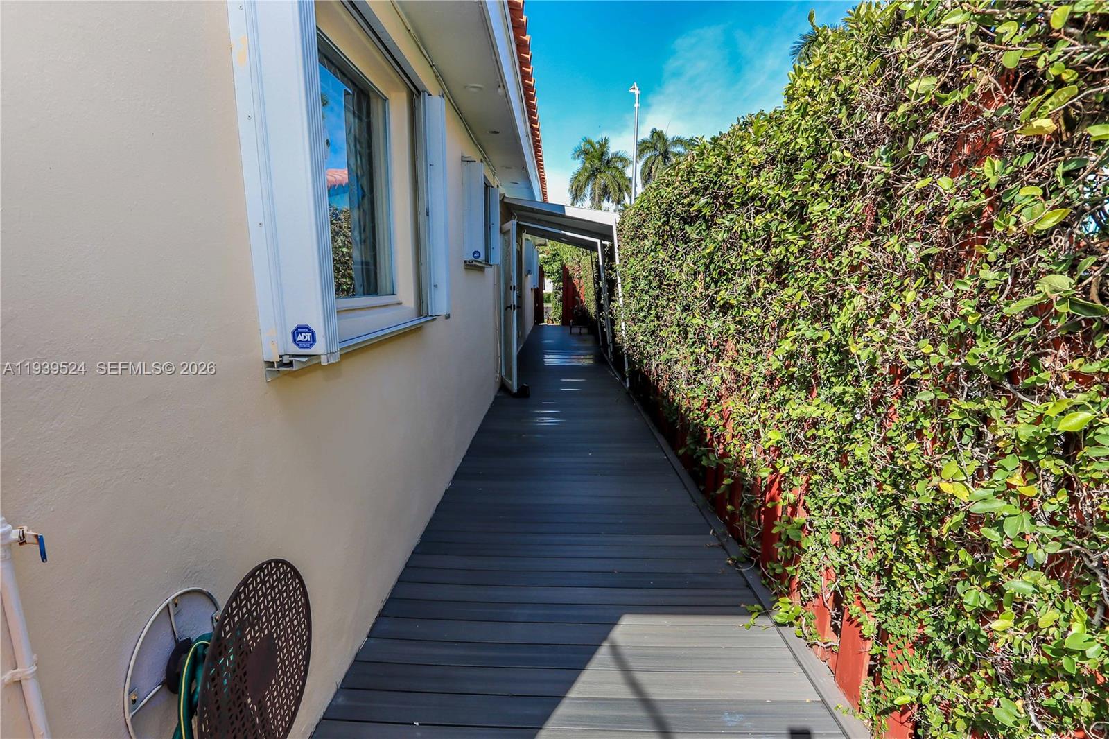 1412 Hollywood Blvd Property Photo 25