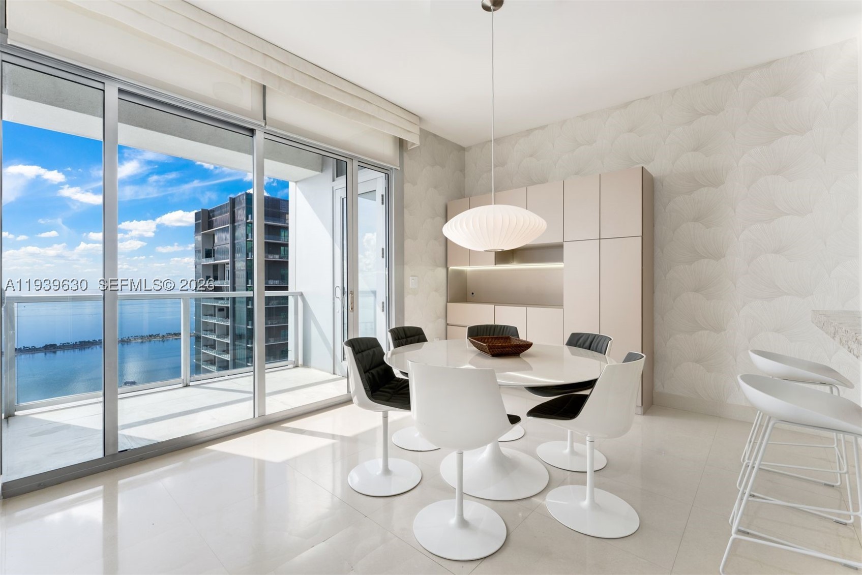 1425 Brickell Ave 56f Property Photo 6