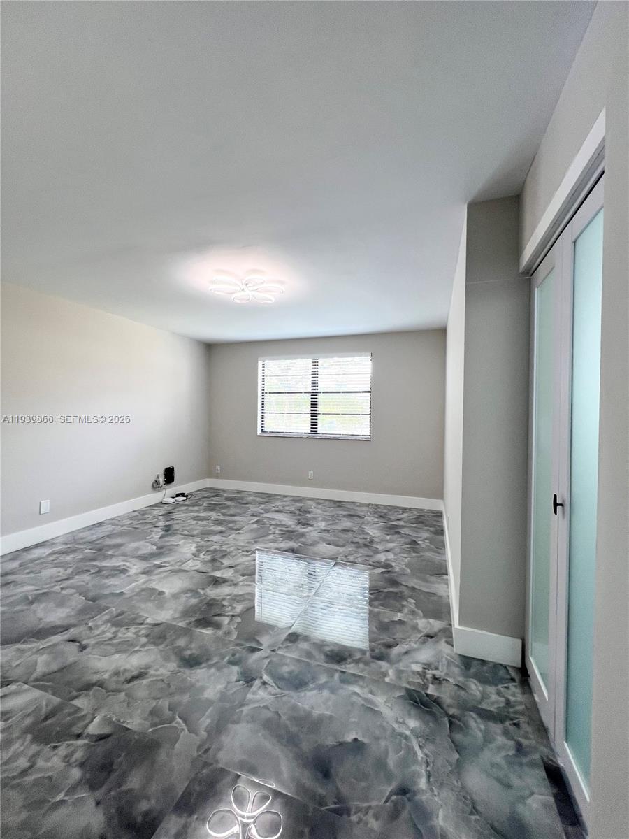 4930 E Sabal Palm Blvd 206 Property Photo 29