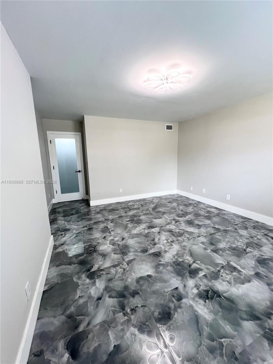 4930 E Sabal Palm Blvd 206 Property Photo 31