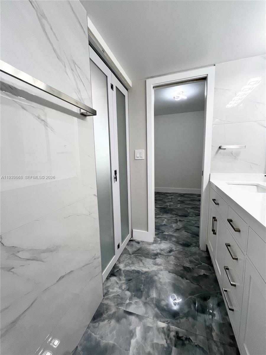 4930 E Sabal Palm Blvd 206 Property Photo 35