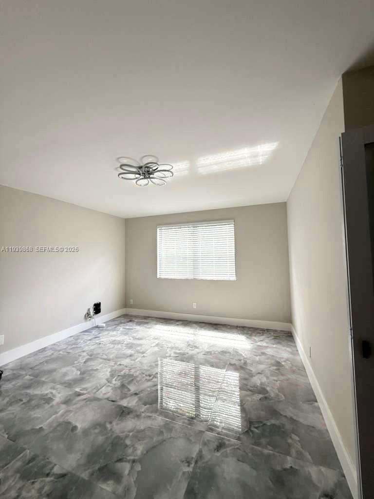 4930 E Sabal Palm Blvd 206 Property Photo 39