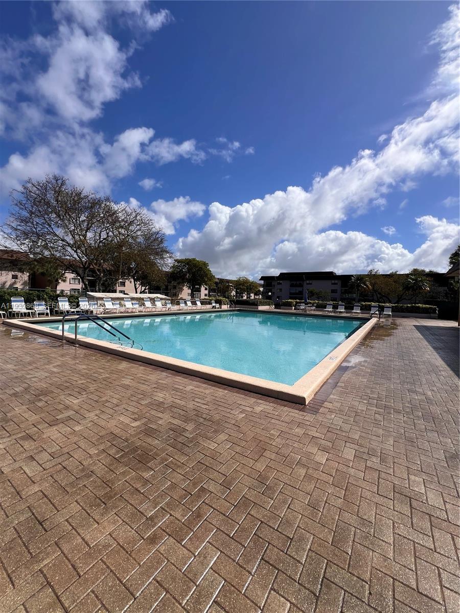 4930 E Sabal Palm Blvd 206 Property Photo 49