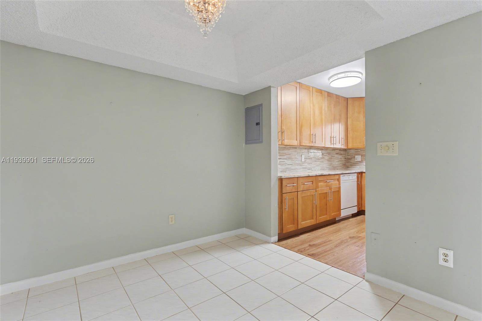 7552 Ashmont Cir 310 Property Photo 10