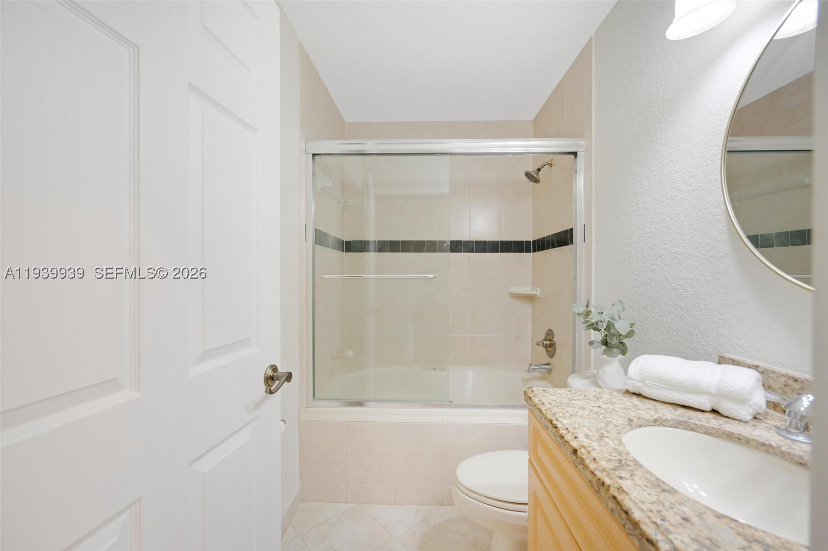 12851 Luray Rd Property Photo 12