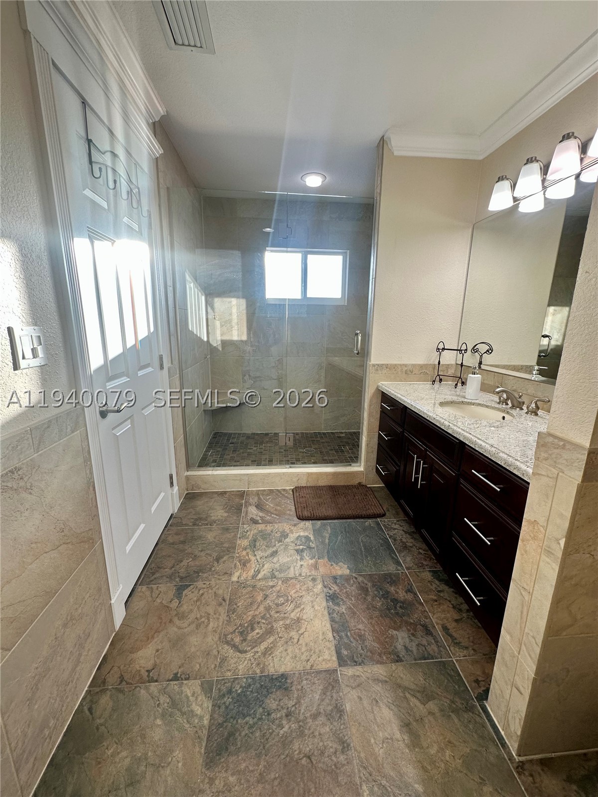 1516 Aqueduct Ln 1 Property Photo 33