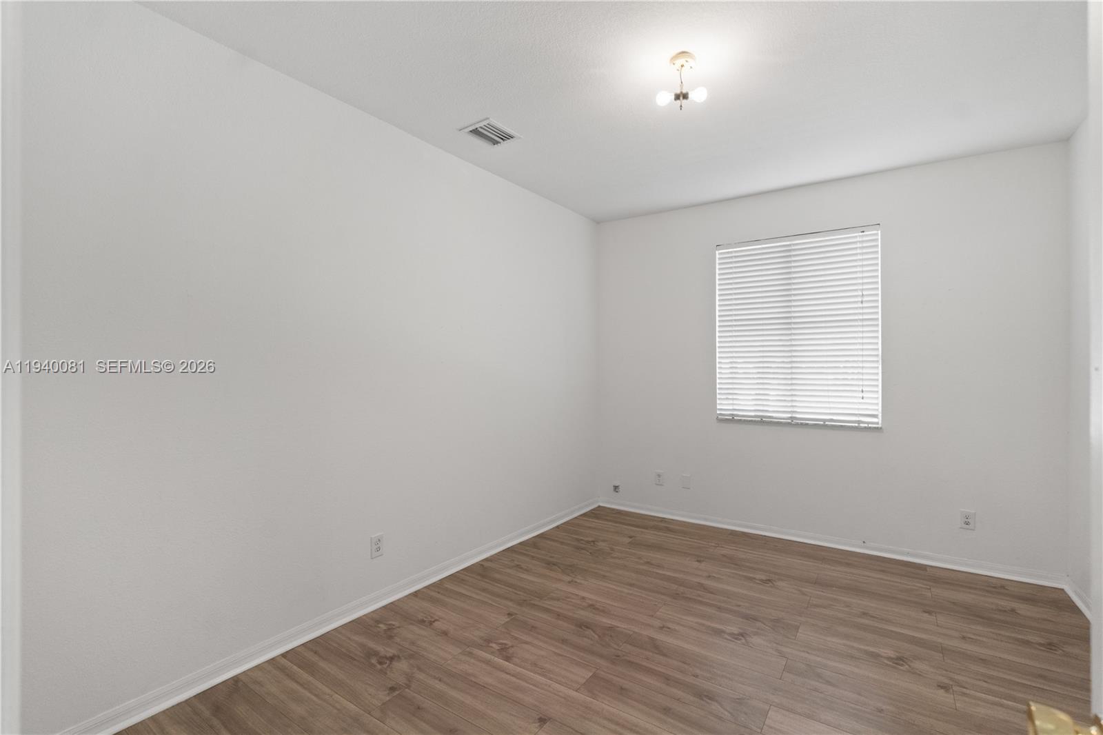 1564 Sw 2nd St Property Photo 14
