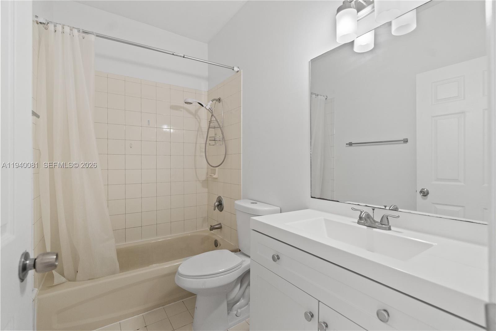 1564 Sw 2nd St Property Photo 22