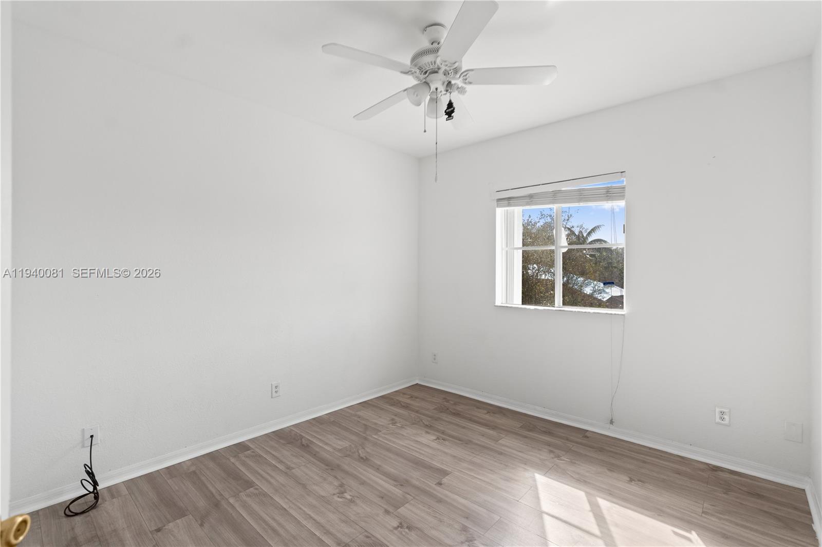 1564 Sw 2nd St Property Photo 23