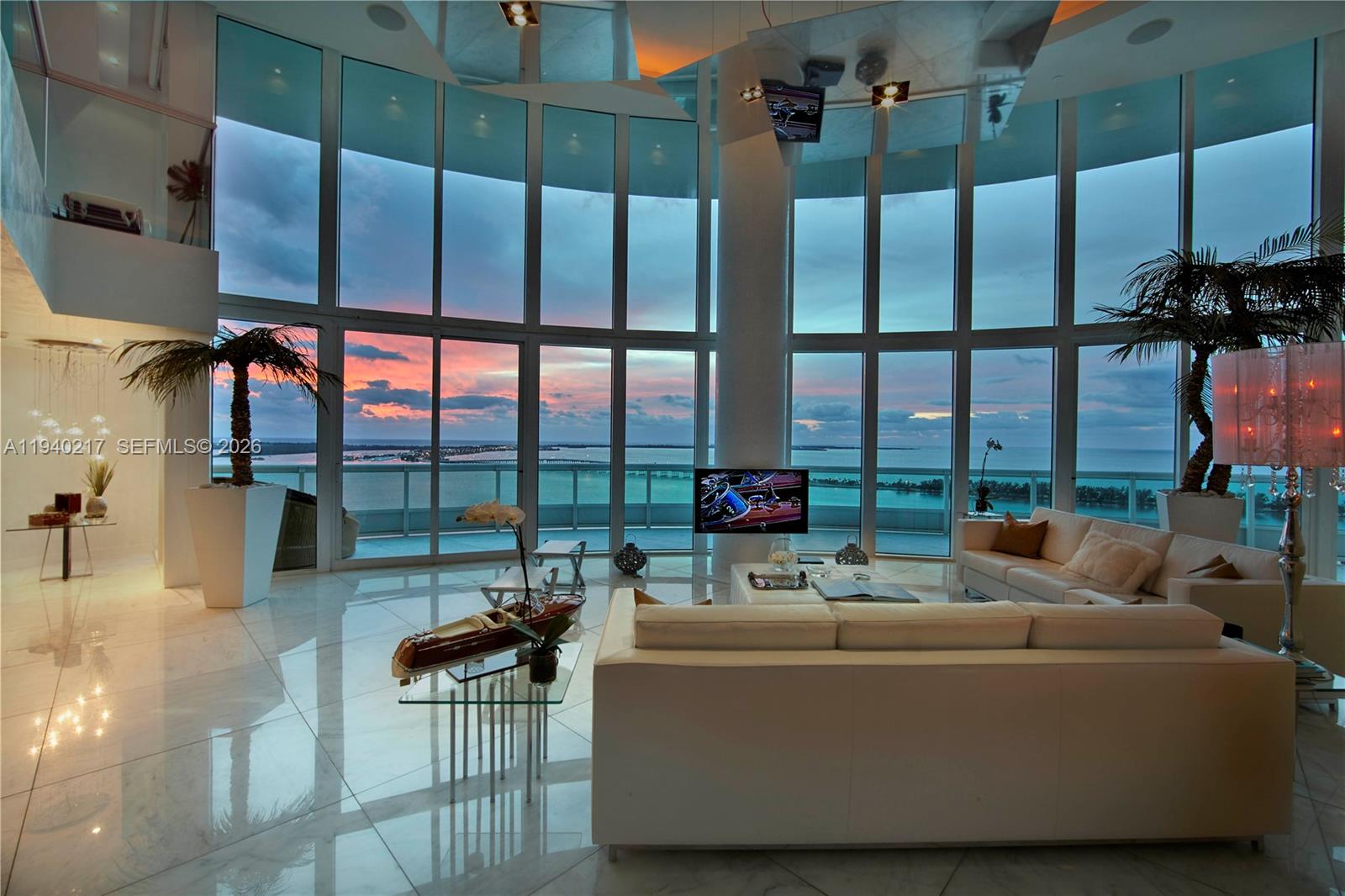 1643 Brickell Ave 2902 Property Photo 1