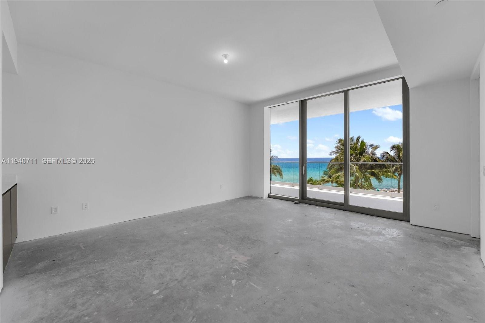 18975 Collins Ave 302 Property Photo 24