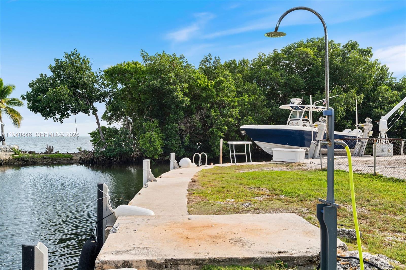 127 Seaside Ave Property Photo 11