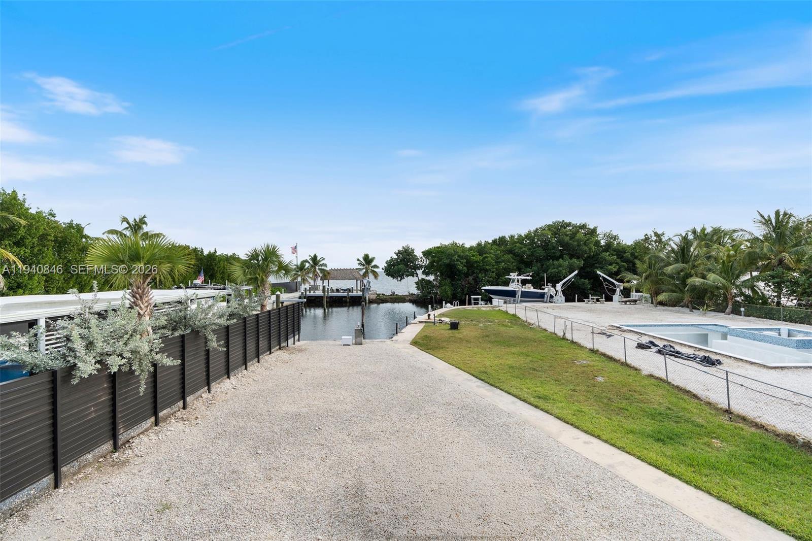 127 Seaside Ave Property Photo 13