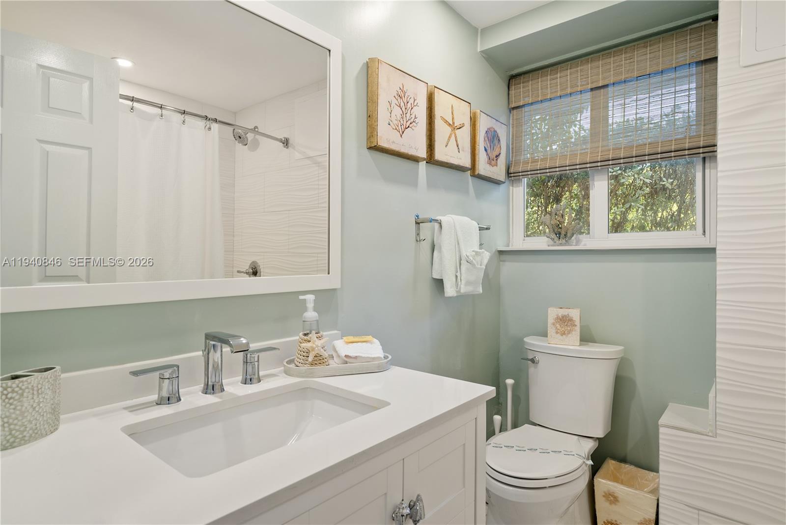 127 Seaside Ave Property Photo 17