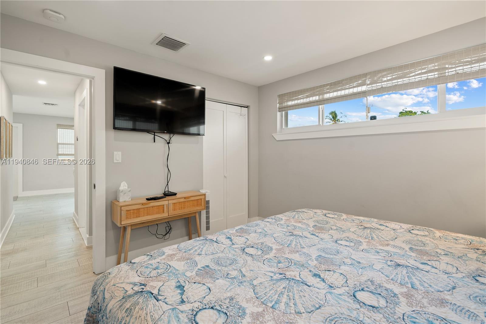 127 Seaside Ave Property Photo 27