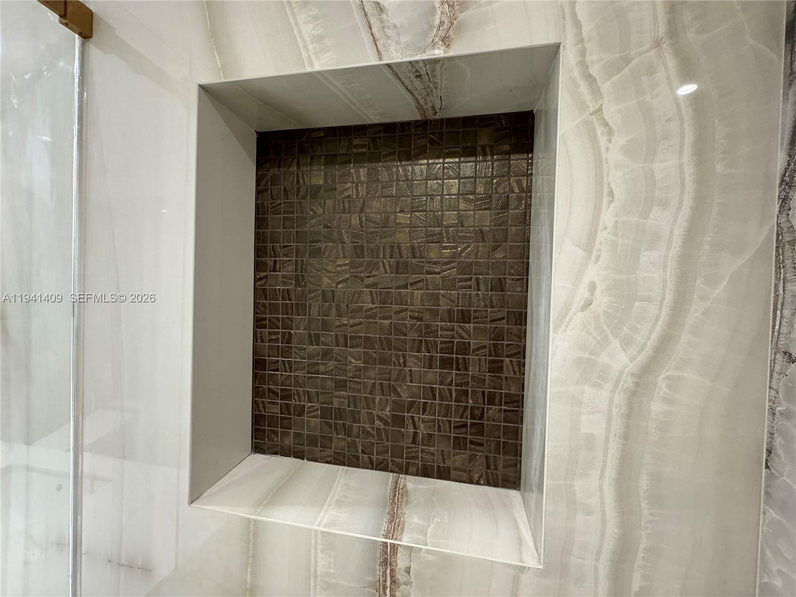 A11941409 Property Photo 34