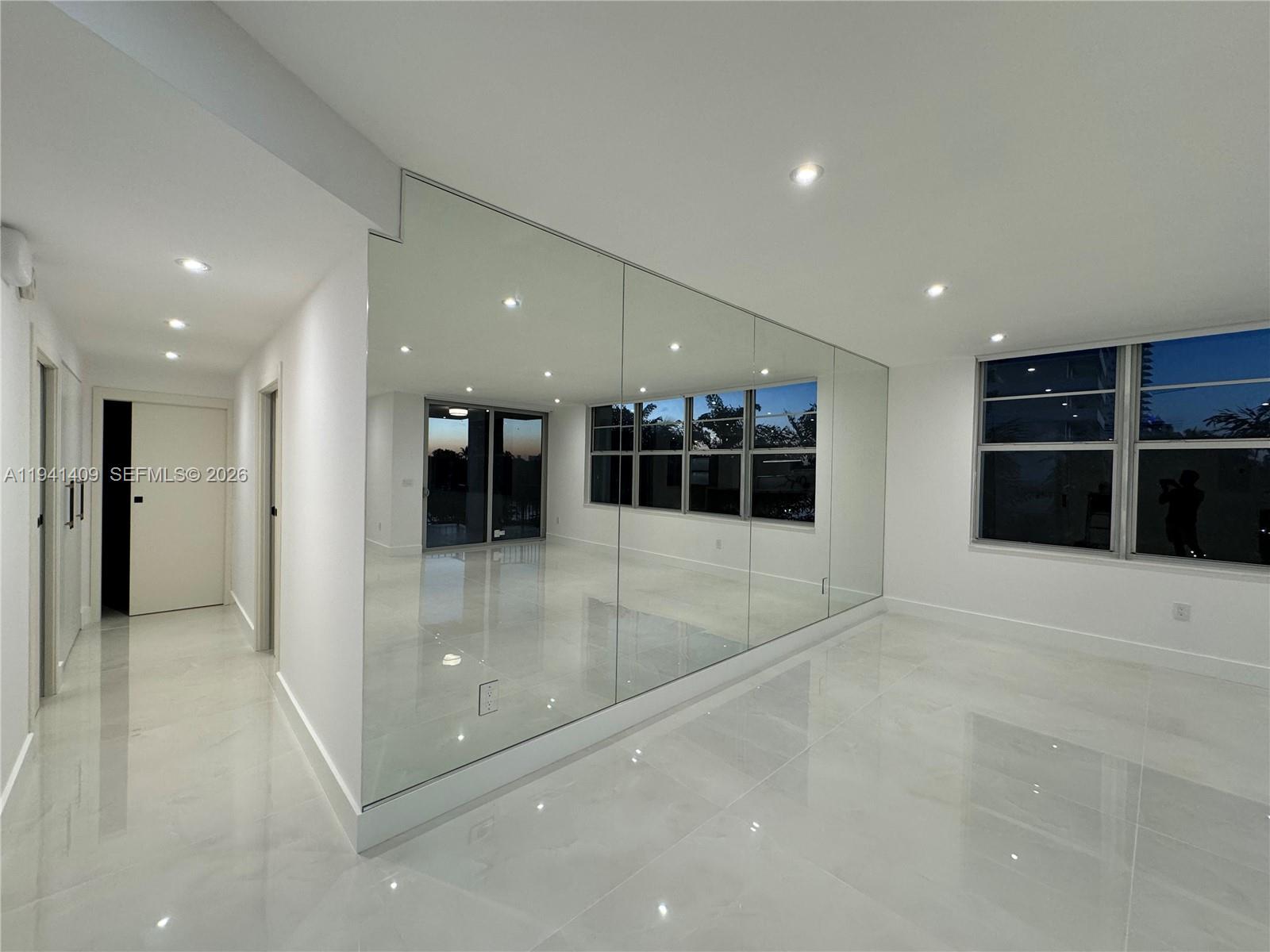 A11941409 Property Photo 39