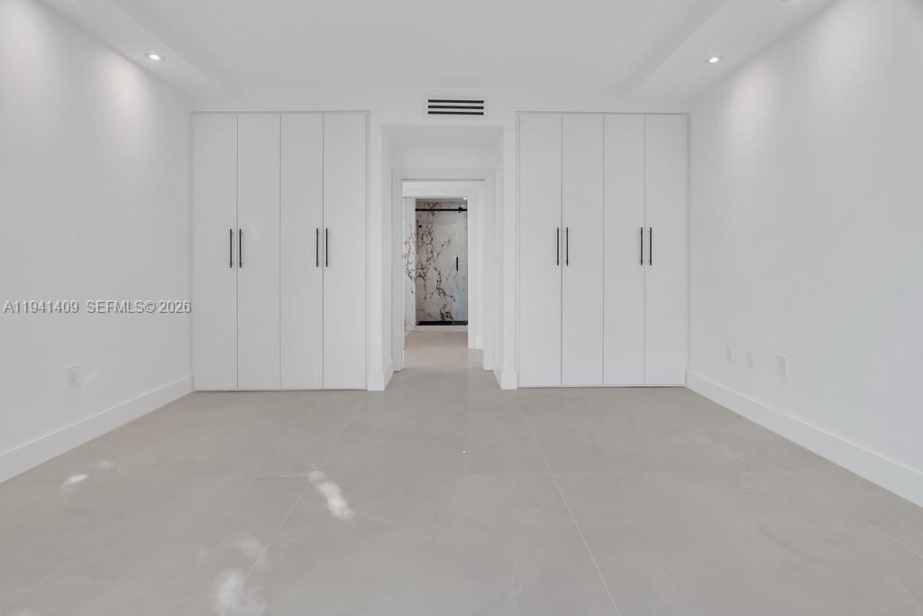 A11941409 Property Photo 46