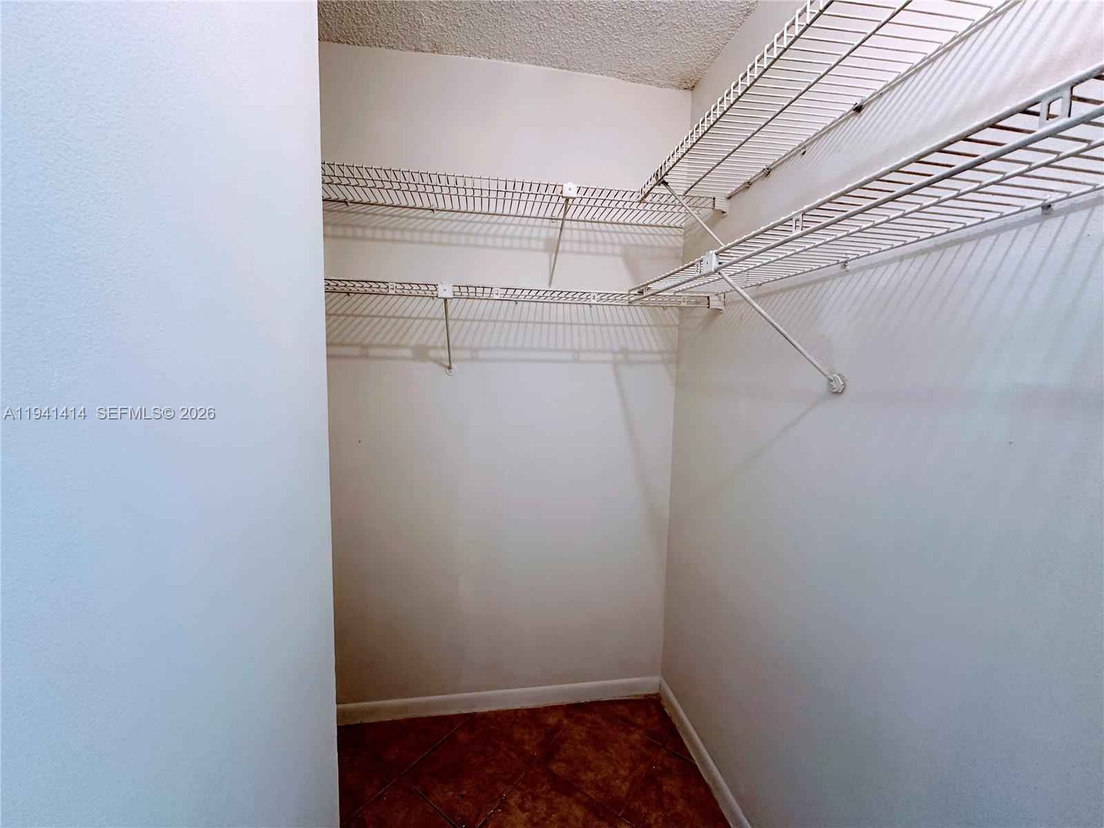 4364 Nw 9th Ave 16-3f Property Photo 7